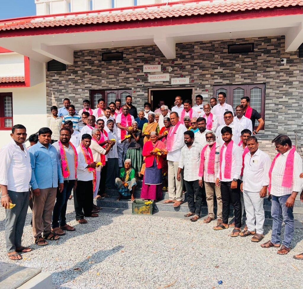 ఘనంగా కేసీఆర్ జన్మదిన వేడుకలు