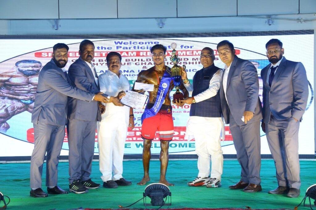 క్రీడలతో యువతకు మానసిక ఉల్లాసం శారీరక దృఢత్వం క్రమశిక్షణ అలబడుతుంది