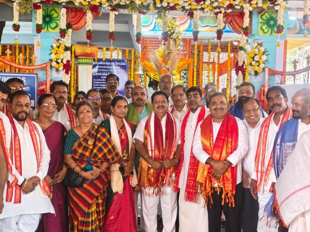 ఘనంగా శ్రీ శ్రీ ప్రసన్నాంజనేయ స్వామి దేవస్థాన 52వ వార్షిక బ్రహ్మోత్సవాలు