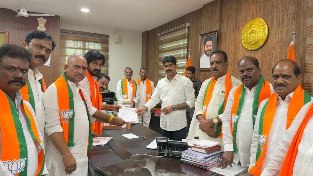 రాష్ట్ర ప్రభుత్వం ఆరు గ్యారంటీలు అమలు చేయడంలో పూర్తిగా విఫలం