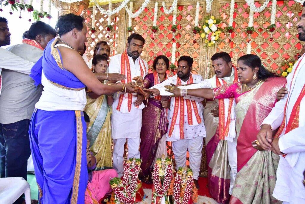 అంగరంగ వైభవంగా శ్రీ సీతా రాముల కళ్యాణం