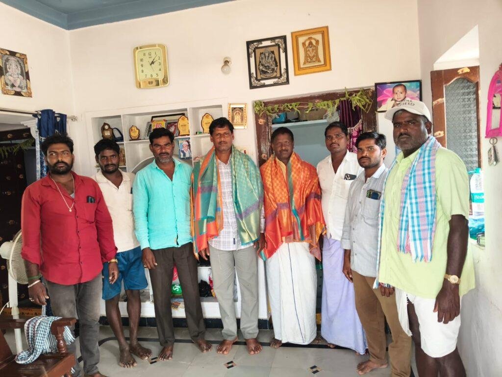 యాదవ సంఘం సభ్యులకు ఘన సన్మానం