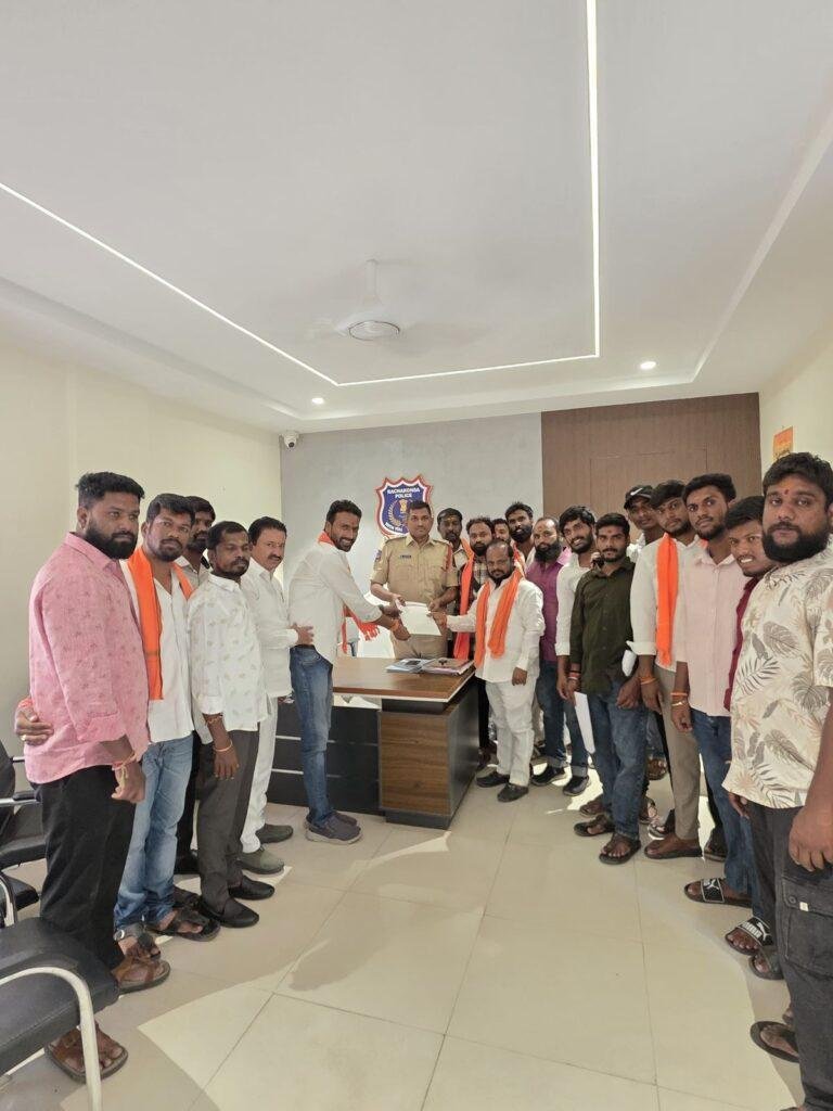 హిందువులు పరమ పవిత్రంగా భావించే గోవులను వధించడంపై పోరాటం చేస్తాం