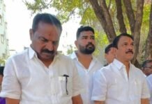 ప్రజల విశ్వసనీయత కోల్పోతున్న పూర్వ మాజీ కార్పొరేటర్ సామ తిరుమల్ రెడ్డి..?